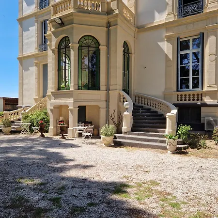 Chateau De Bayssan 4*