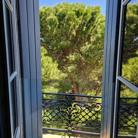 Chateau De Bayssan Pensión Béziers