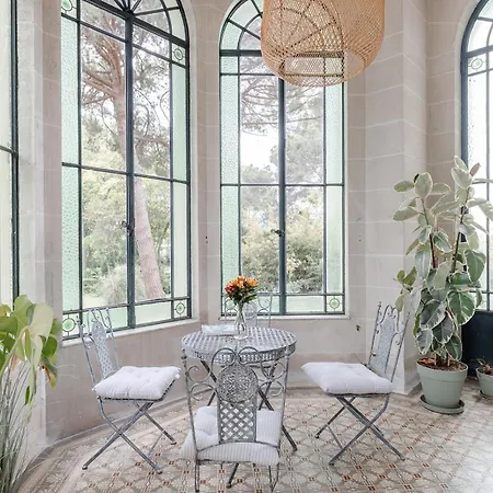 בית הארחה Chateau De Bayssan 4*